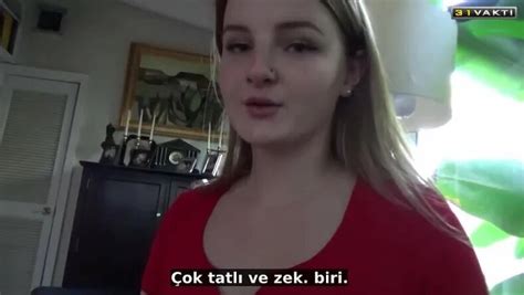 genç teen sikiş|Birbirlerine göz koyan üvey baba kız sonunda sikişiyor.